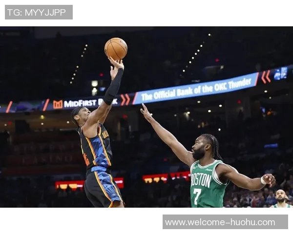 杰伦布朗谈西部四连客挑战称其为球队成长的重要机会